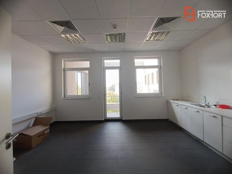 Birou, de 760 mp, în Spitalul Județean