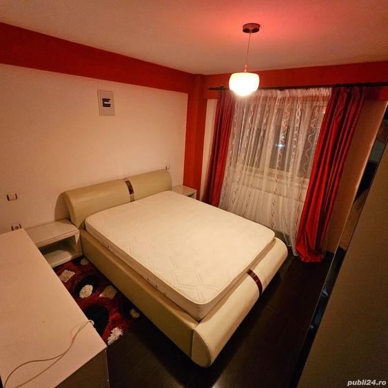Apartament cu 3 camere decomandat în Turnișor