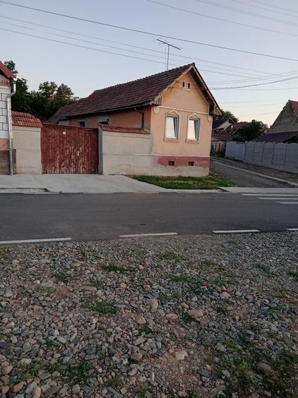 Casă cu 3 camere în Câlnic