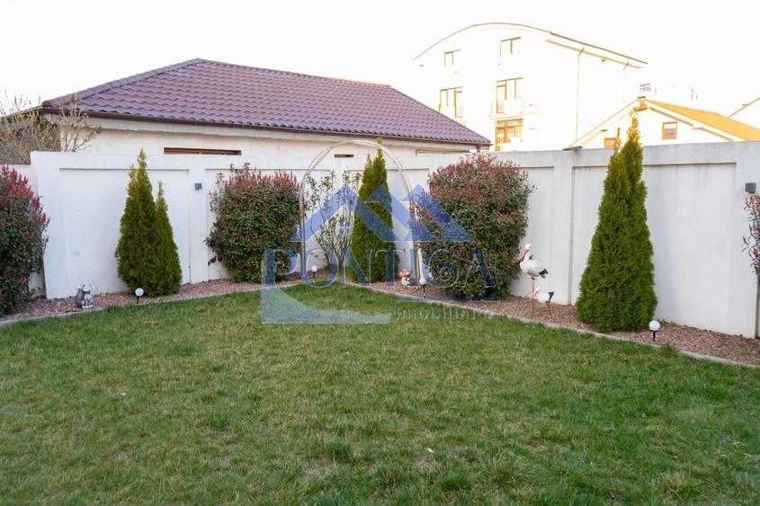 Casă cu 4 camere cu Canalizare în Nord
