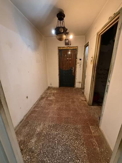 3 camere Emil Racovita Berceni  etajul 1 67mp loc parcare si boxa - 5