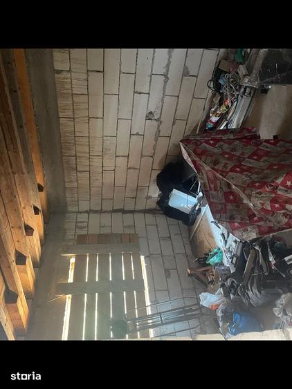 Casă cu 5 camere cu Teren 917 Mp în Țigănești