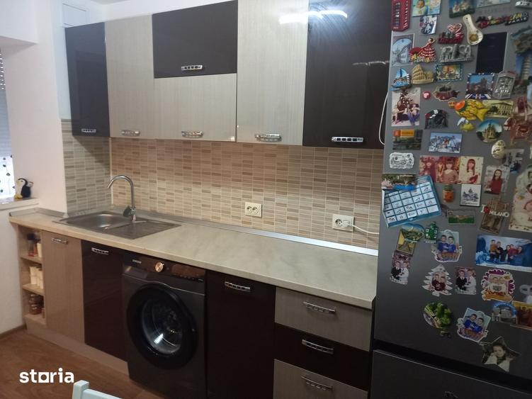 Apartament cu 3 camere în Obor