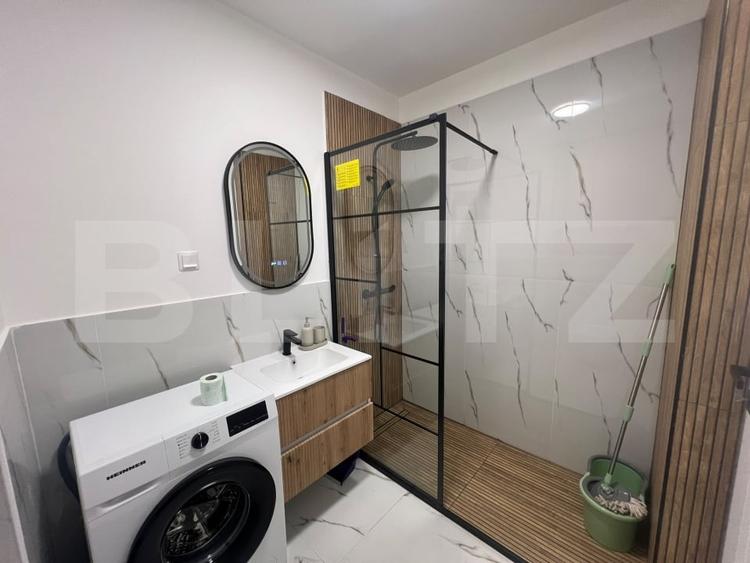 Apartament cu 2 camere semidecomandat, mobilat în Florești
