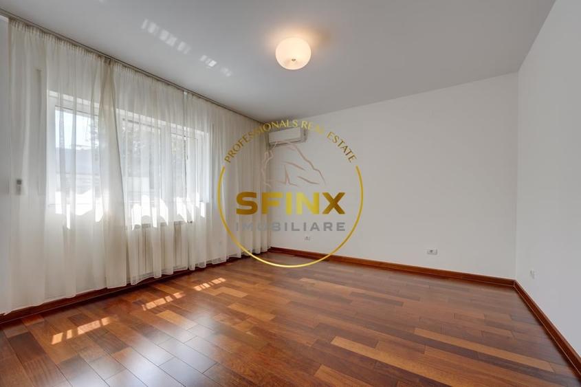 Apartament cu 4 camere decomandat, mobilat în Dacia