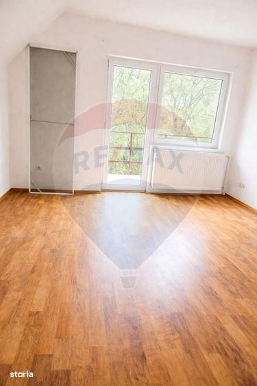 Casă cu 4 camere în Valea Cufundoasă