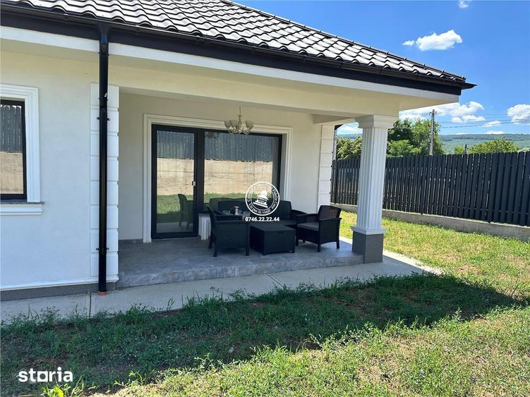 Casă cu 3 camere cu Teren 500 Mp în Tomești