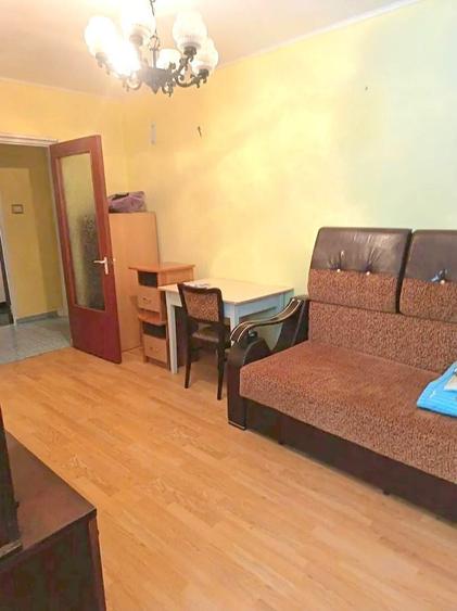 Apartament cu 2 camere decomandat, mobilat în Micro 13