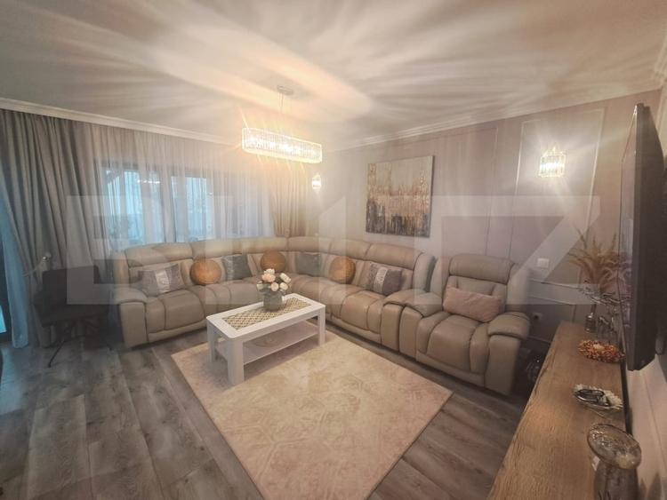 Duplex cu 3 camere cu Canalizare în Sânpetru
