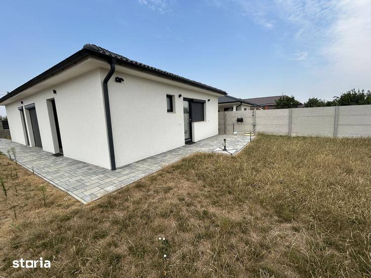 Casă cu 3 camere cu Teren 470 Mp în Central