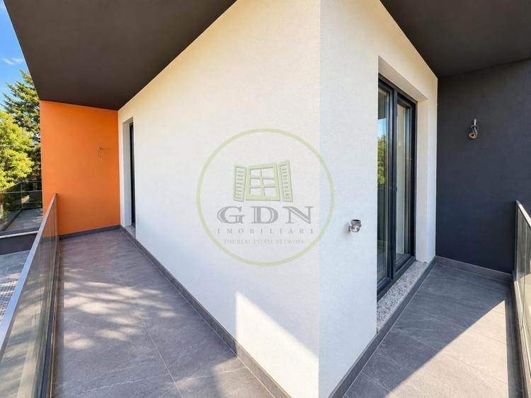 Duplex cu 4 camere cu Teren 198.5 Mp în Străulești