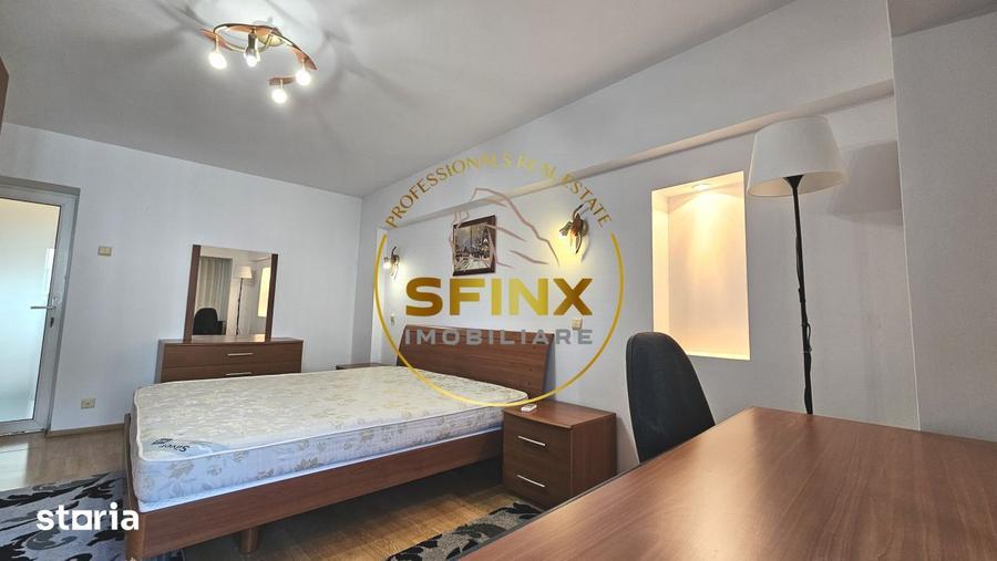 Apartament cu 3 camere decomandat, mobilat în Centrul Civic