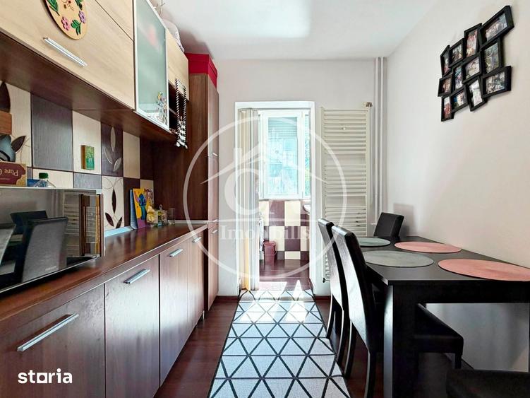 Apartament cu 3 camere decomandat în Orașul Nou