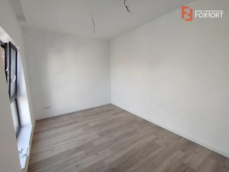 Casă cu 4 camere cu Teren 191 Mp în Buziașului