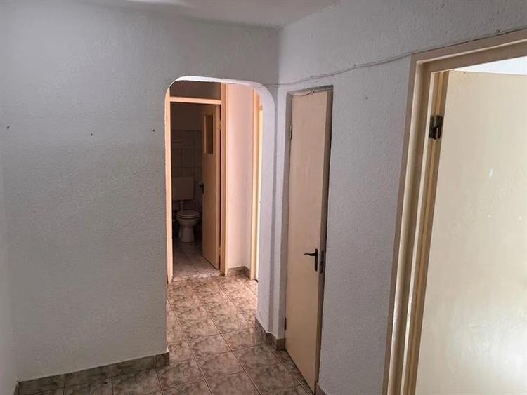 Apartament cu 2 camere decomandat în Obor