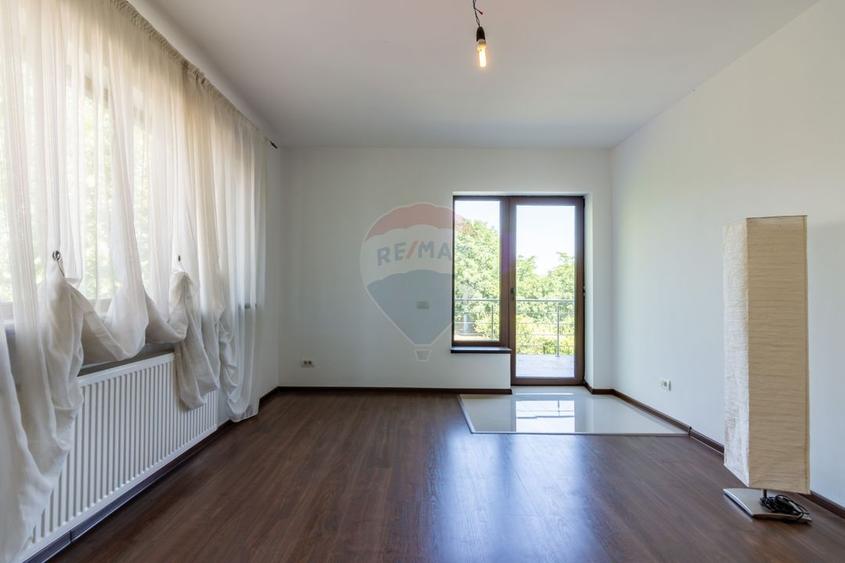 Casă / Vilă cu 5 camere de vânzare Alexandriei/Ion Conea - 24