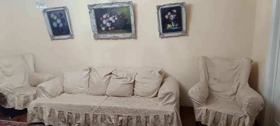 Casă cu 3 camere în Viile Noi