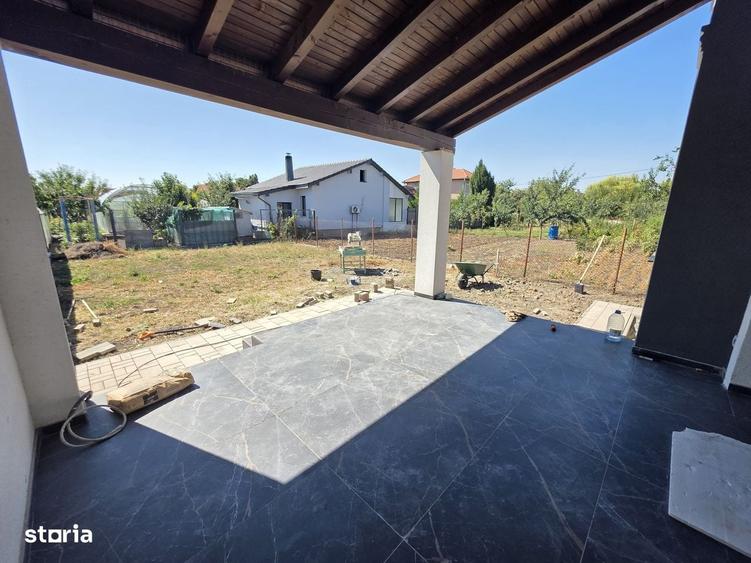 Casă cu 4 camere în Becicherecu Mic