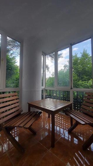 Apartament cu 3 camere decomandat în Centrul Civic