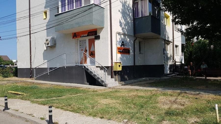 Spațiu comercial, de 51 mp, în Central