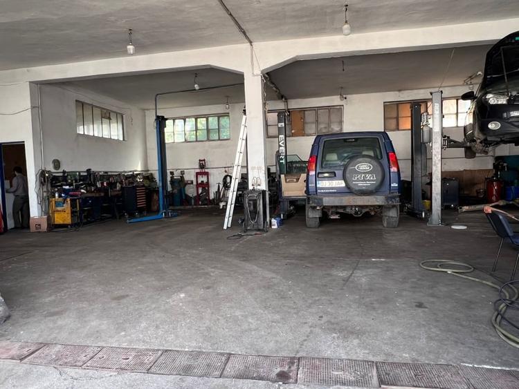 Spațiu comercial, de 250 mp, în Central