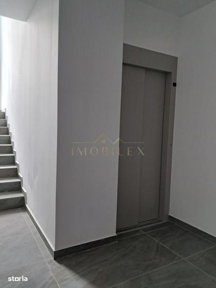 Apartament cu 4 camere în Florești