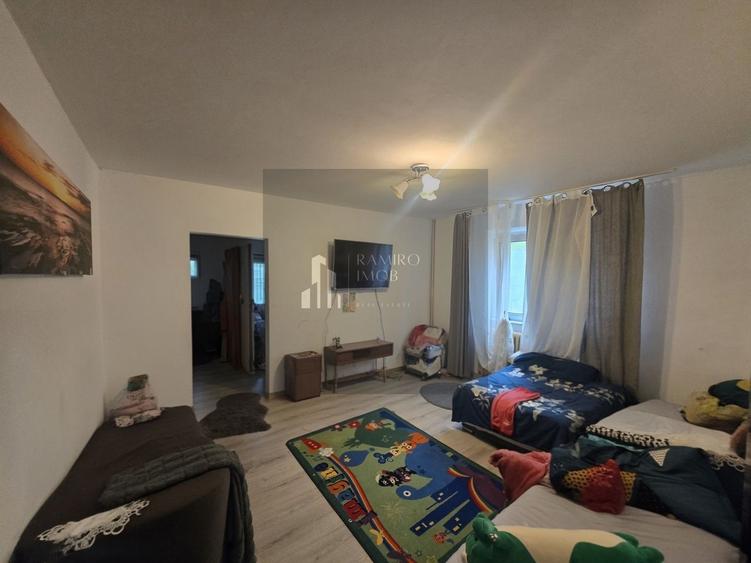 Apartament cu 2 camere semidecomandat, mobilat în Brâncoveanu