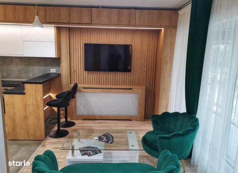 Apartament cu 3 camere decomandat în Galata