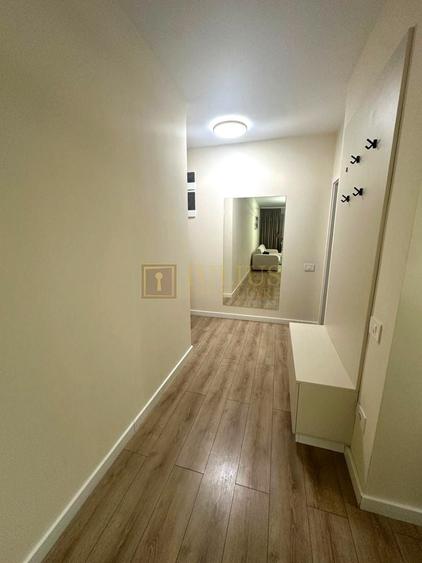 Apartament cu 2 camere semidecomandat, mobilat în Aradului