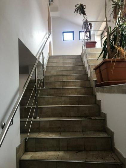 Birou, de 1,104 mp, în Olimpia-Stadion