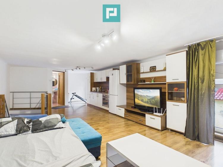 Apartament cu 2 camere semidecomandat, mobilat în Central