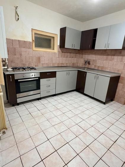 Casă cu 3 camere cu Teren 270 Mp în Bucureștii Noi
