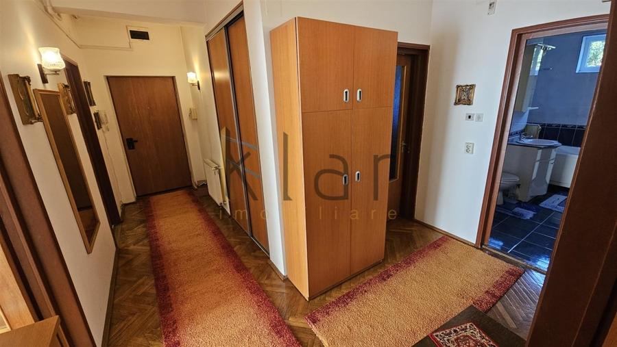 Apartament cu 3 camere decomandat, mobilat în Hașdeu