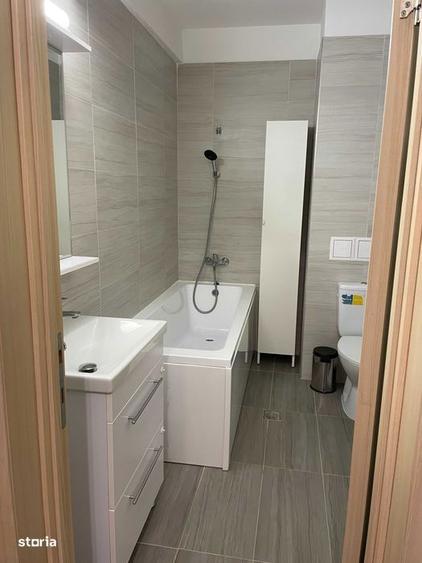 Apartament cu 2 camere, mobilat în Central