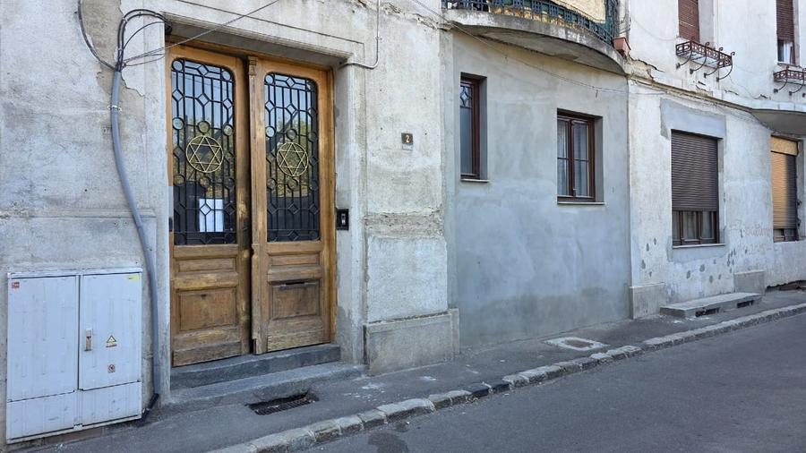 Garsonieră decomandată, mobilată în Ultracentral
