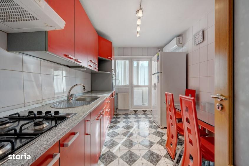 Apartament cu 4 camere semidecomandat în Dristor