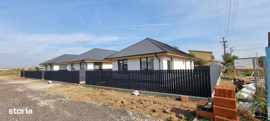 Casă cu 3 camere în Clinceni
