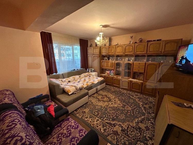 Apartament cu 2 camere decomandat, mobilat în Porolissum