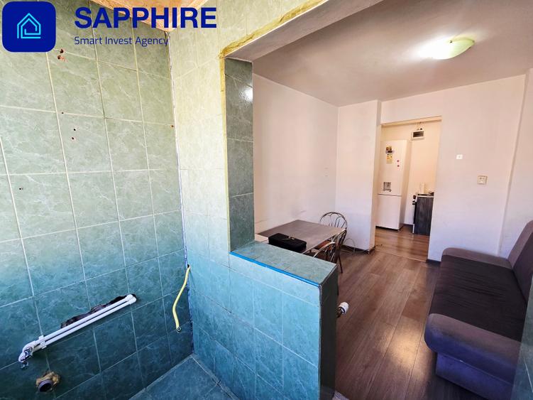 Apartament cu 3 camere decomandat în Sebastian