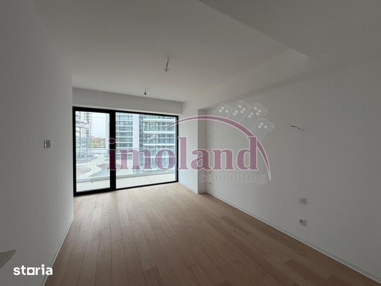Apartament cu 4 camere în Pipera