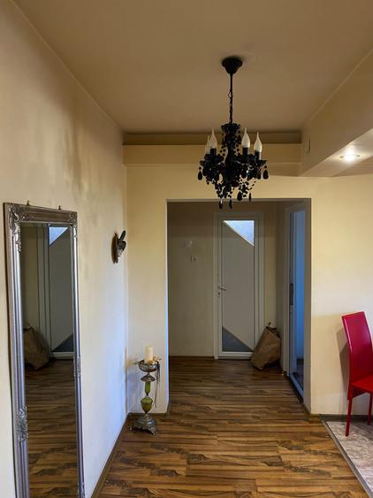 Apartament cu 2 camere decomandat în Exterior Vest