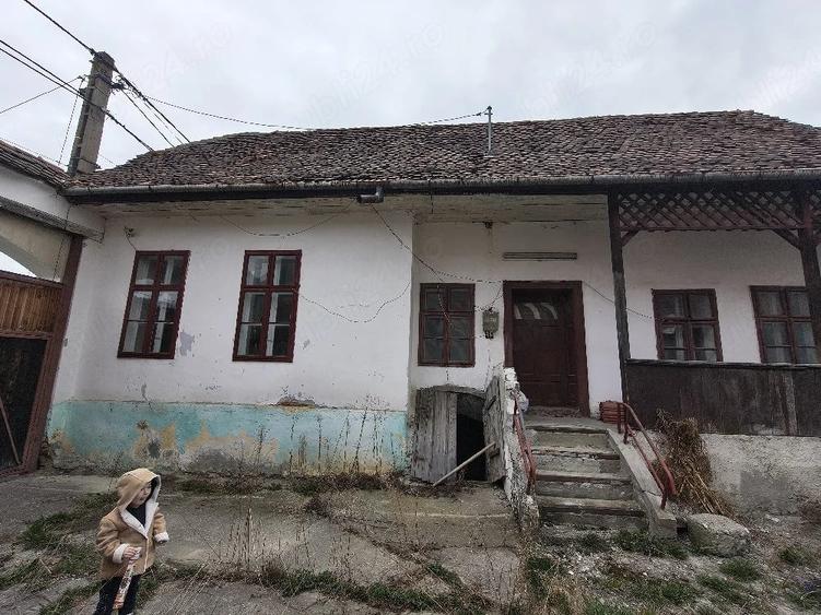 casa saseasca in zona turistica in Zarne?ti Bra?ov - 4