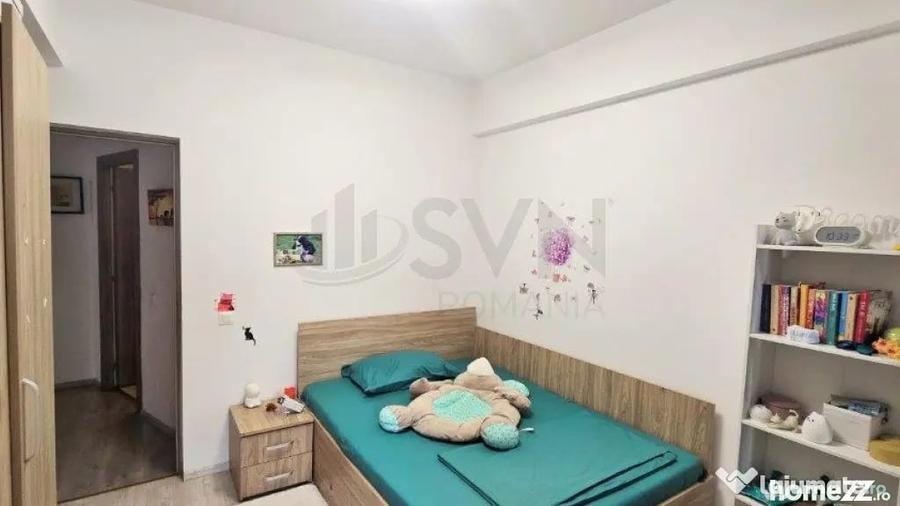 Apartament cu 3 camere decomandat în Jiului