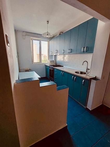 Apartament cu 2 camere semidecomandat în Dristor