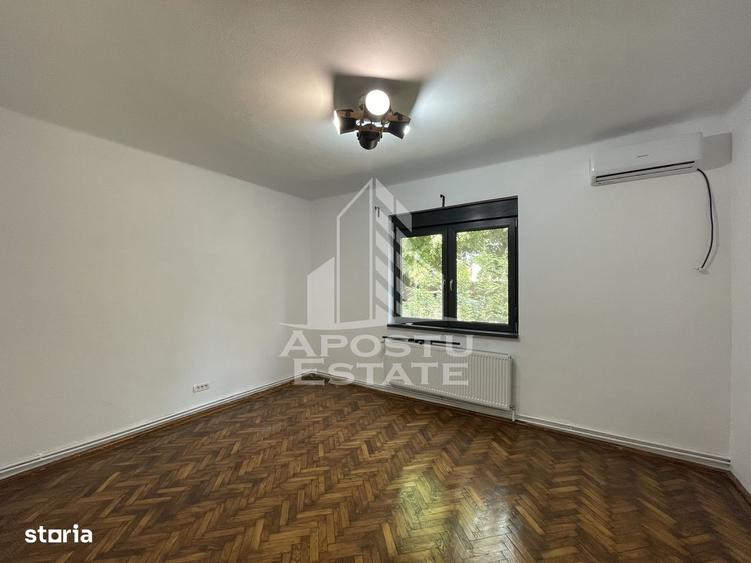Spațiu comercial, de 70 mp, în Elisabetin