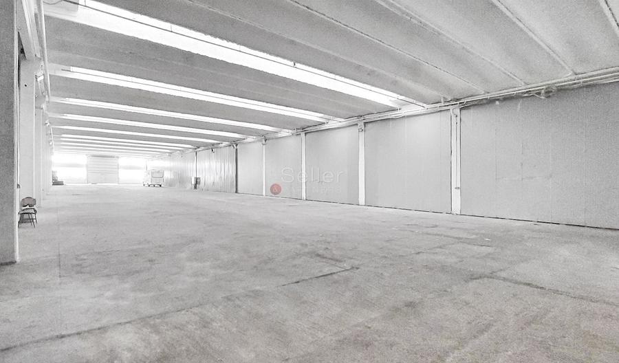 Spațiu industrial, de 1,340 mp, în Bartolomeu