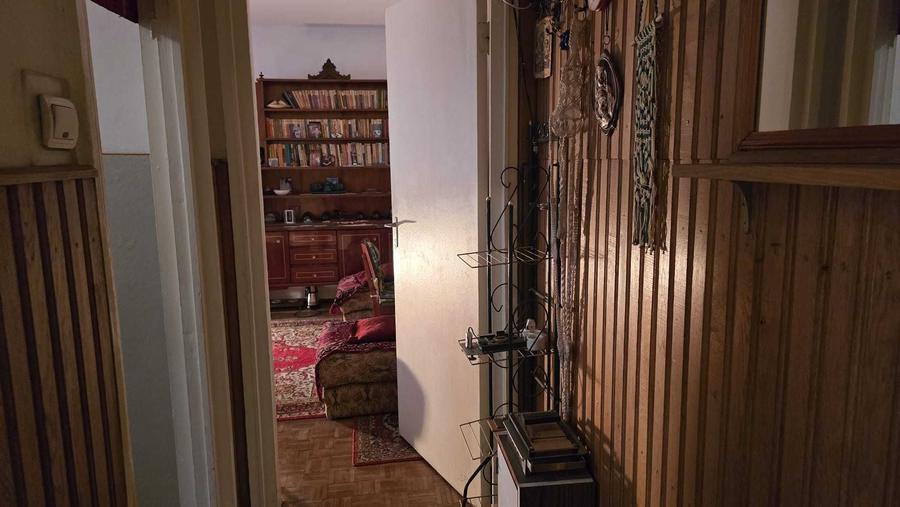 Apartament cu 2 camere nedecomandat în Central