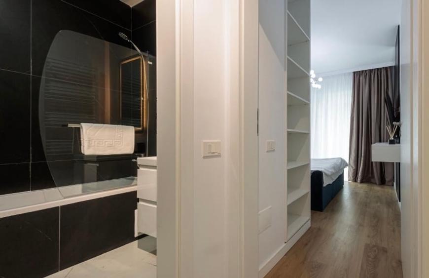 Apartament cu 2 camere decomandat în Metalurgiei