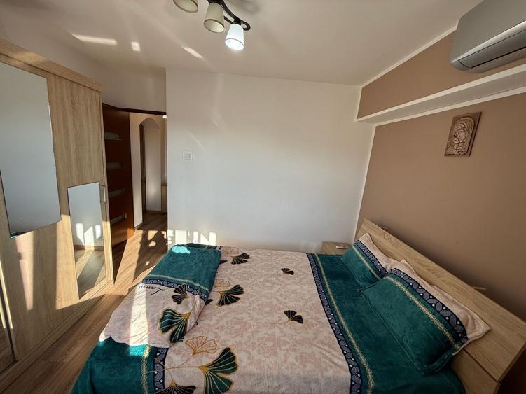 Apartament cu 2 camere decomandat, mobilat în Poiana Câmpina