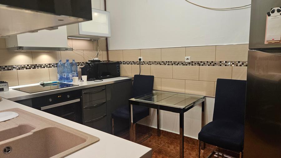 Apartament cu 2 camere decomandat în Drumul Taberei